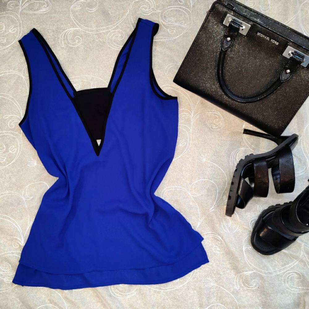 Express cami blouse with cut outs